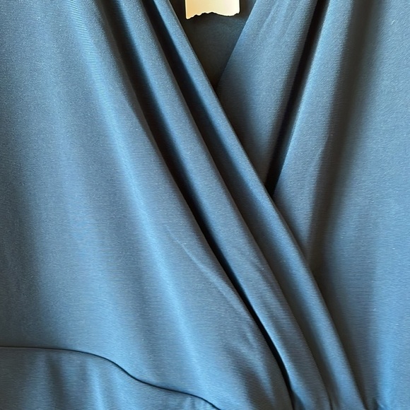 NEW WHBM Top - Size Medium - Picture 9 of 11